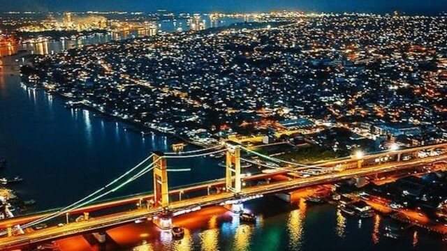 Keindahan Palembang Dari Jembatan Ampera hingga Wisata Alam